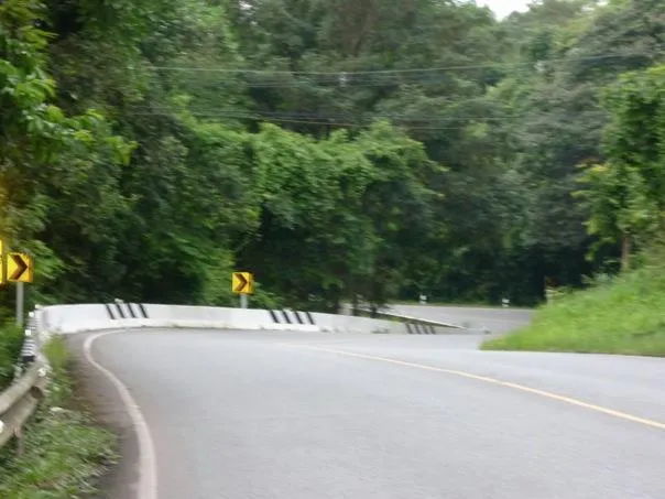 Mueang Sakon Nakhon to Dinosaur Museum