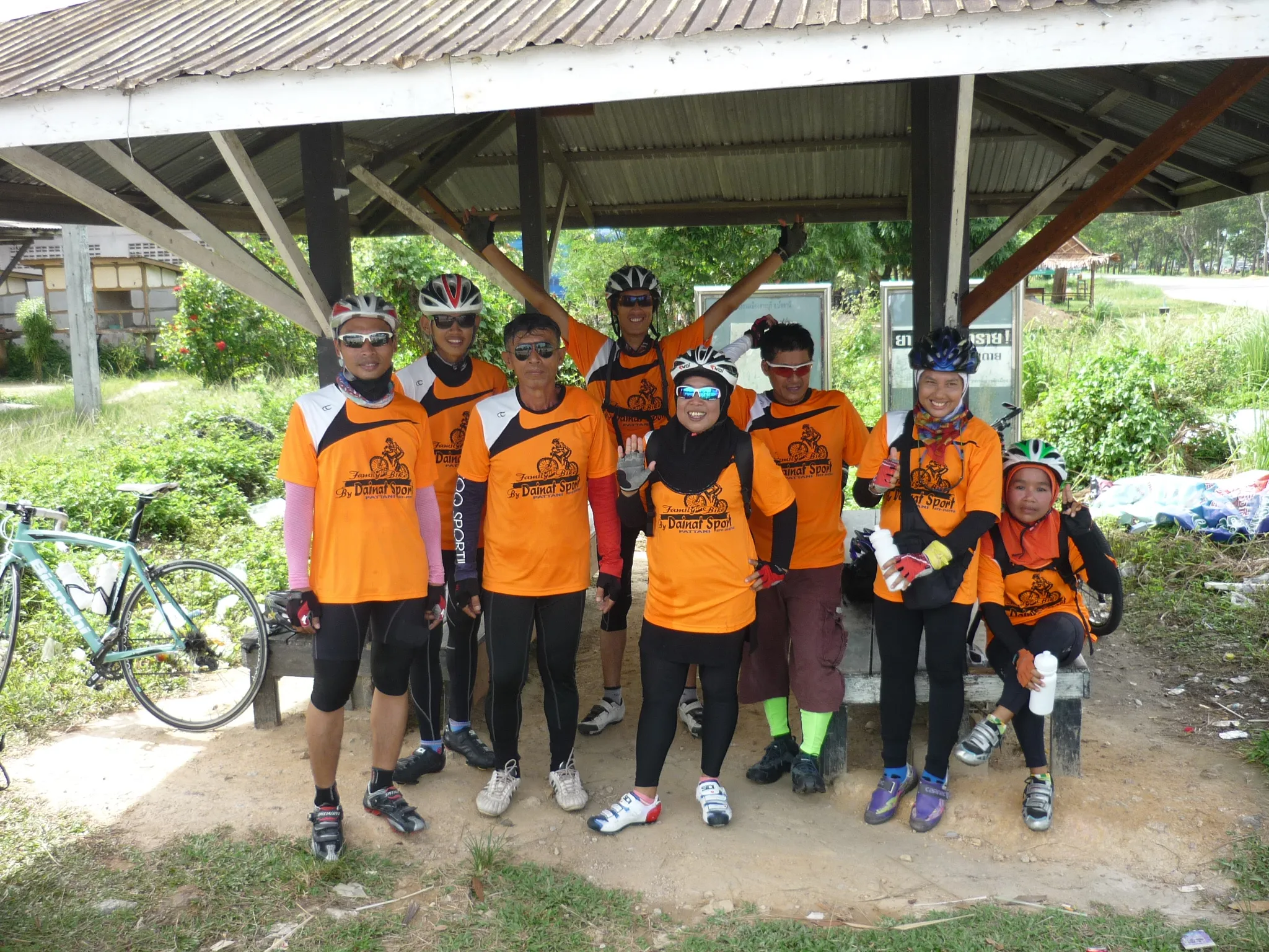 Orange Top Gang from Pattani